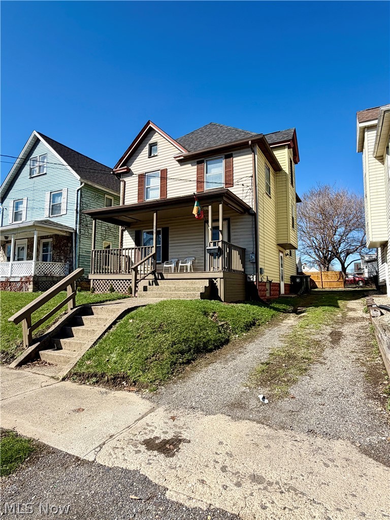 909 Clarendon Avenue SW Canton OH 44710