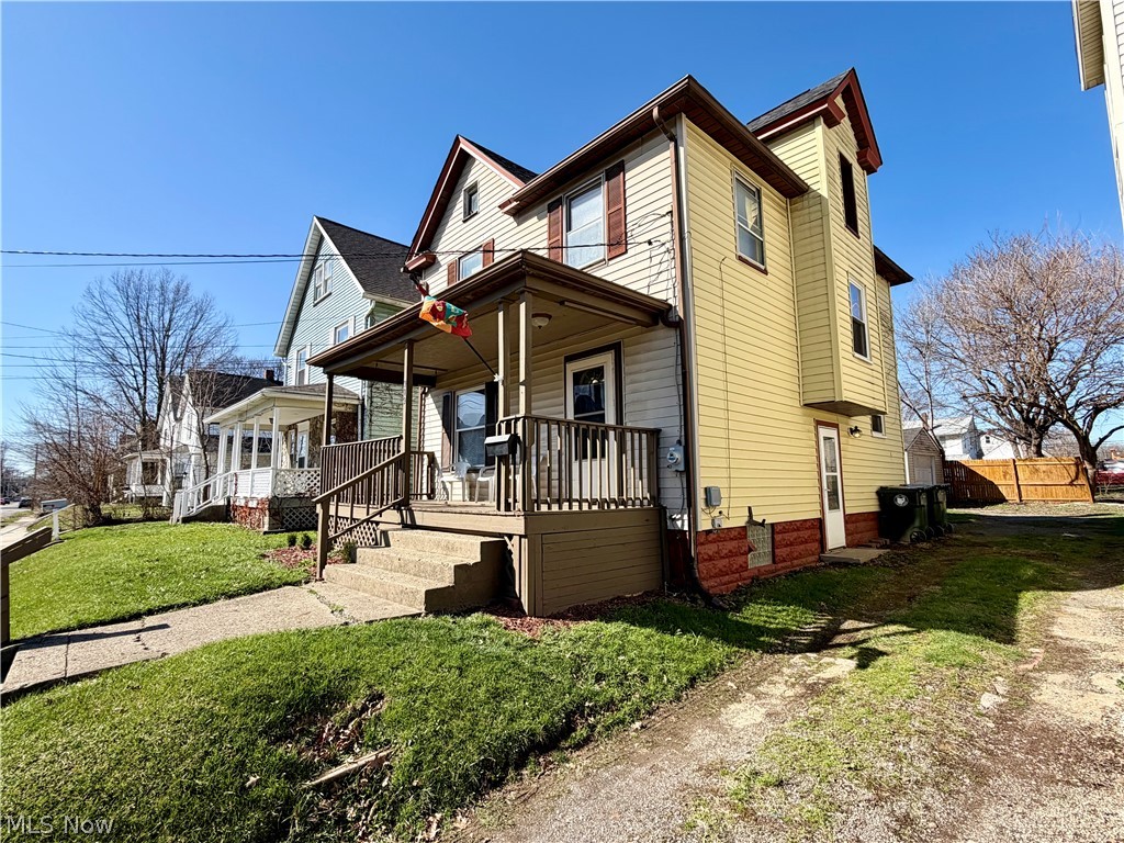909 Clarendon Avenue SW Canton OH 44710