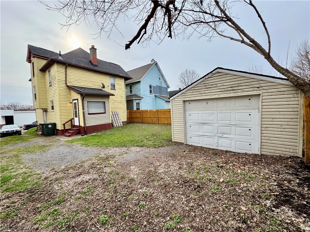 909 Clarendon Avenue SW Canton OH 44710