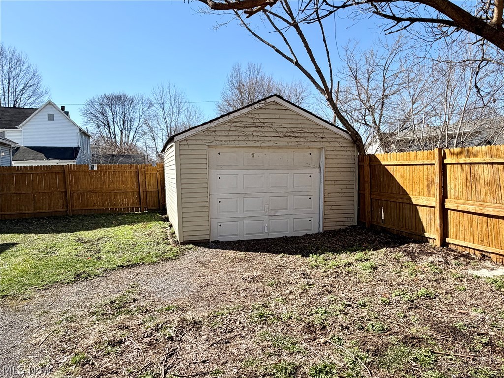 909 Clarendon Avenue SW Canton OH 44710