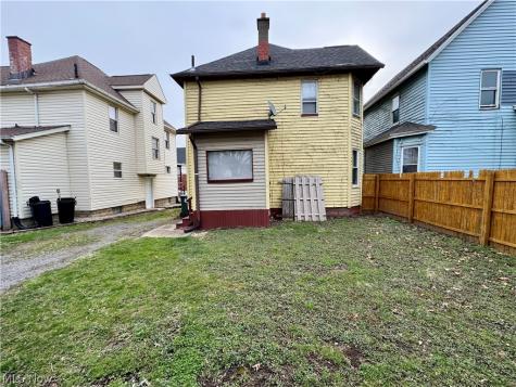 909 Clarendon Avenue SW Canton OH 44710