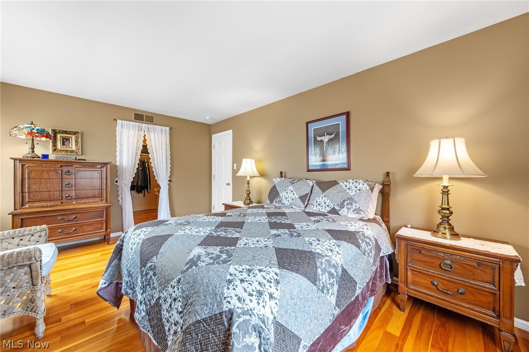 880 Markham Avenue Cuyahoga Falls OH 44221