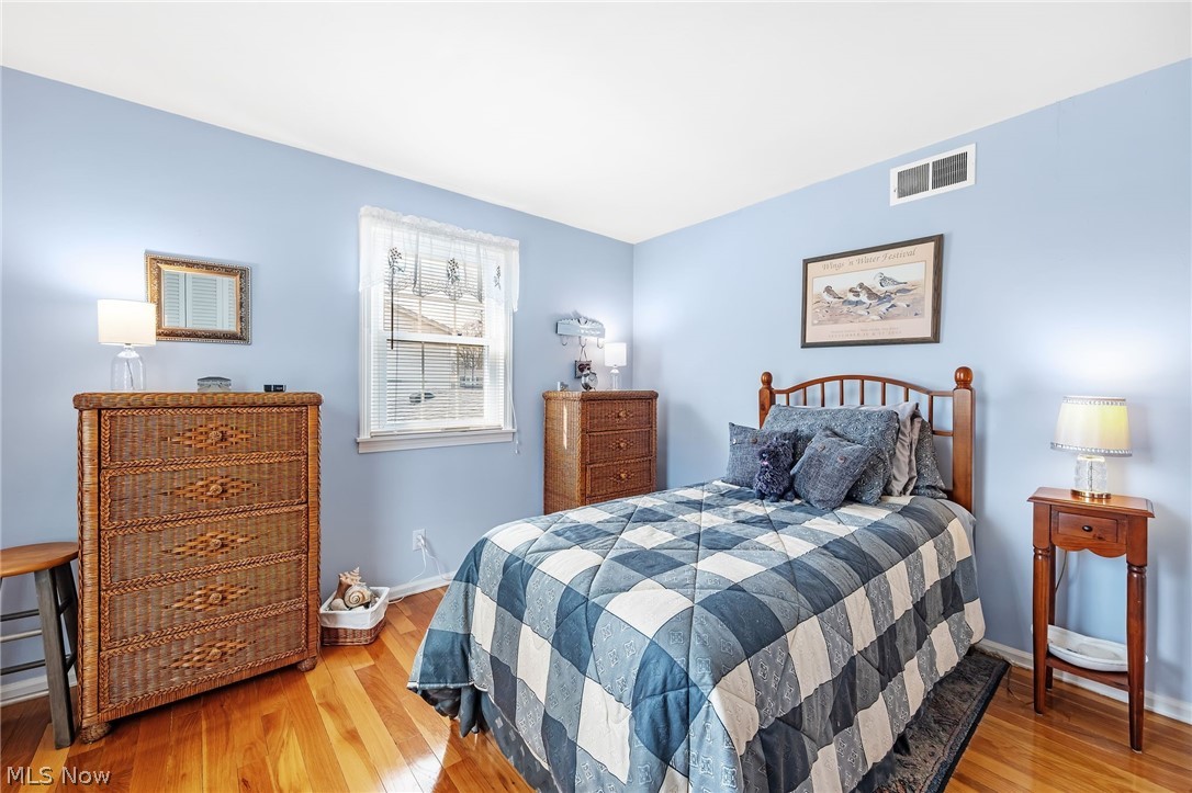 880 Markham Avenue Cuyahoga Falls OH 44221