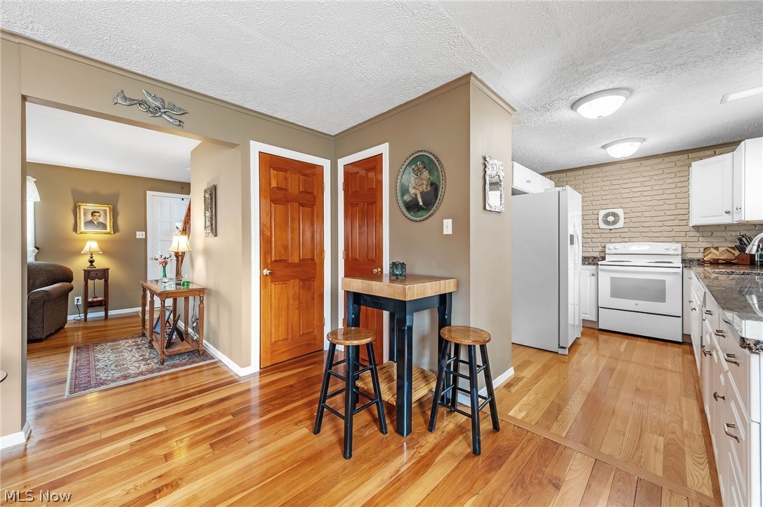 880 Markham Avenue Cuyahoga Falls OH 44221