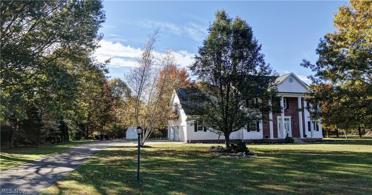 2390 Auberry Drive Green OH 44312
