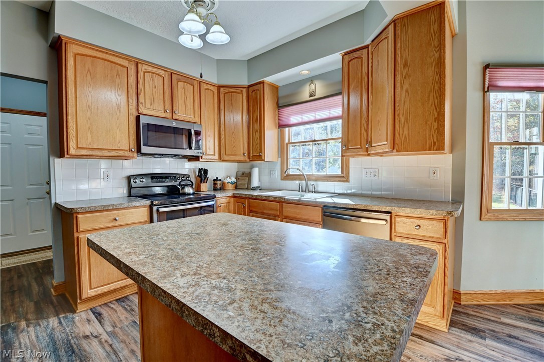 2390 Auberry Drive Green OH 44312
