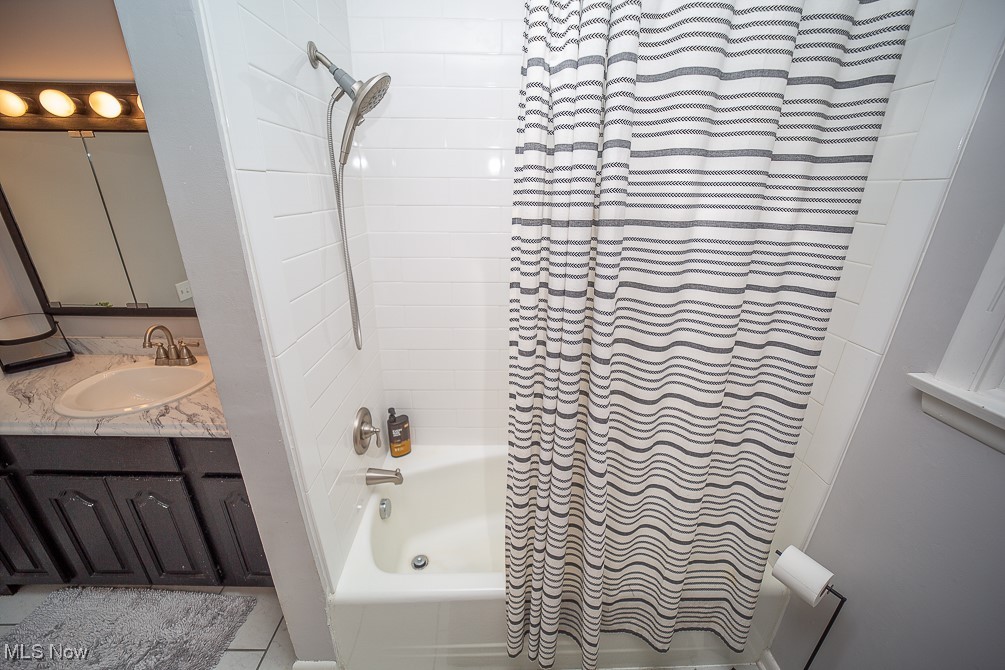 4200 Edgewood Drive Lorain OH 44052