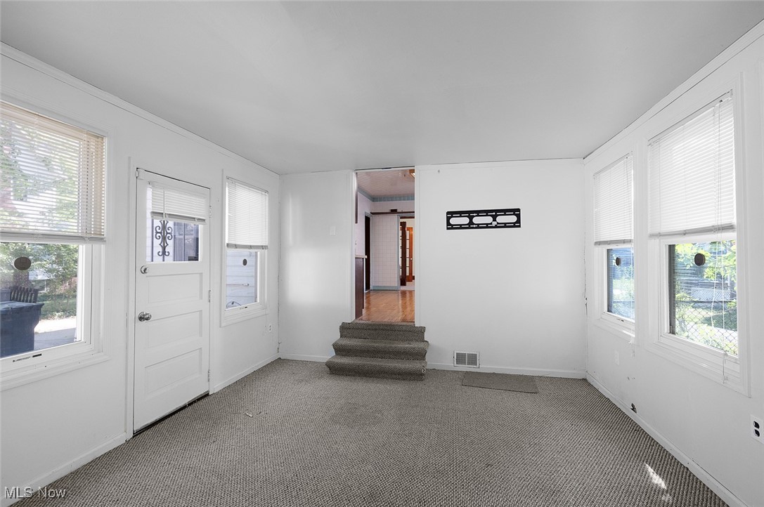 1468 Parkhill Road Cleveland Heights OH 44121