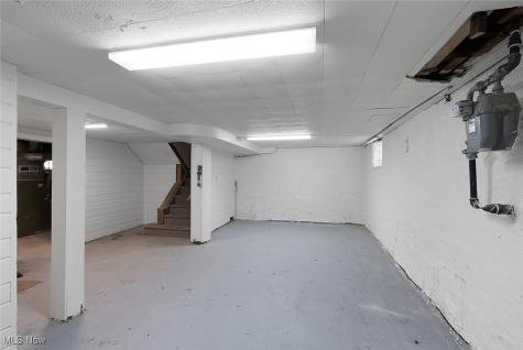 1468 Parkhill Road Cleveland Heights OH 44121