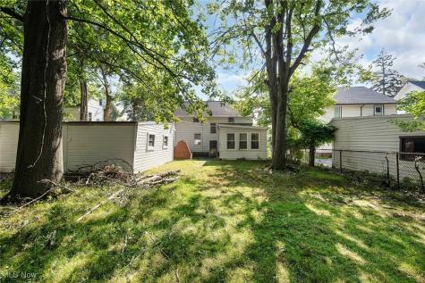 1468 Parkhill Road Cleveland Heights OH 44121