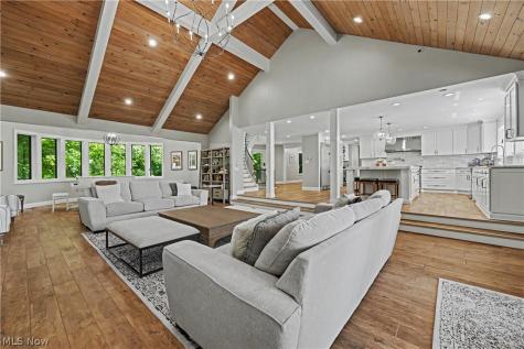 5031 Stone Ridge Drive Richfield OH 44286
