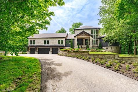 5031 Stone Ridge Drive Richfield OH 44286