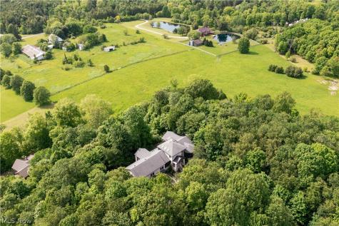 5031 Stone Ridge Drive Richfield OH 44286