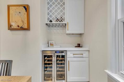 29008 Osborn Road Bay Village OH 44140