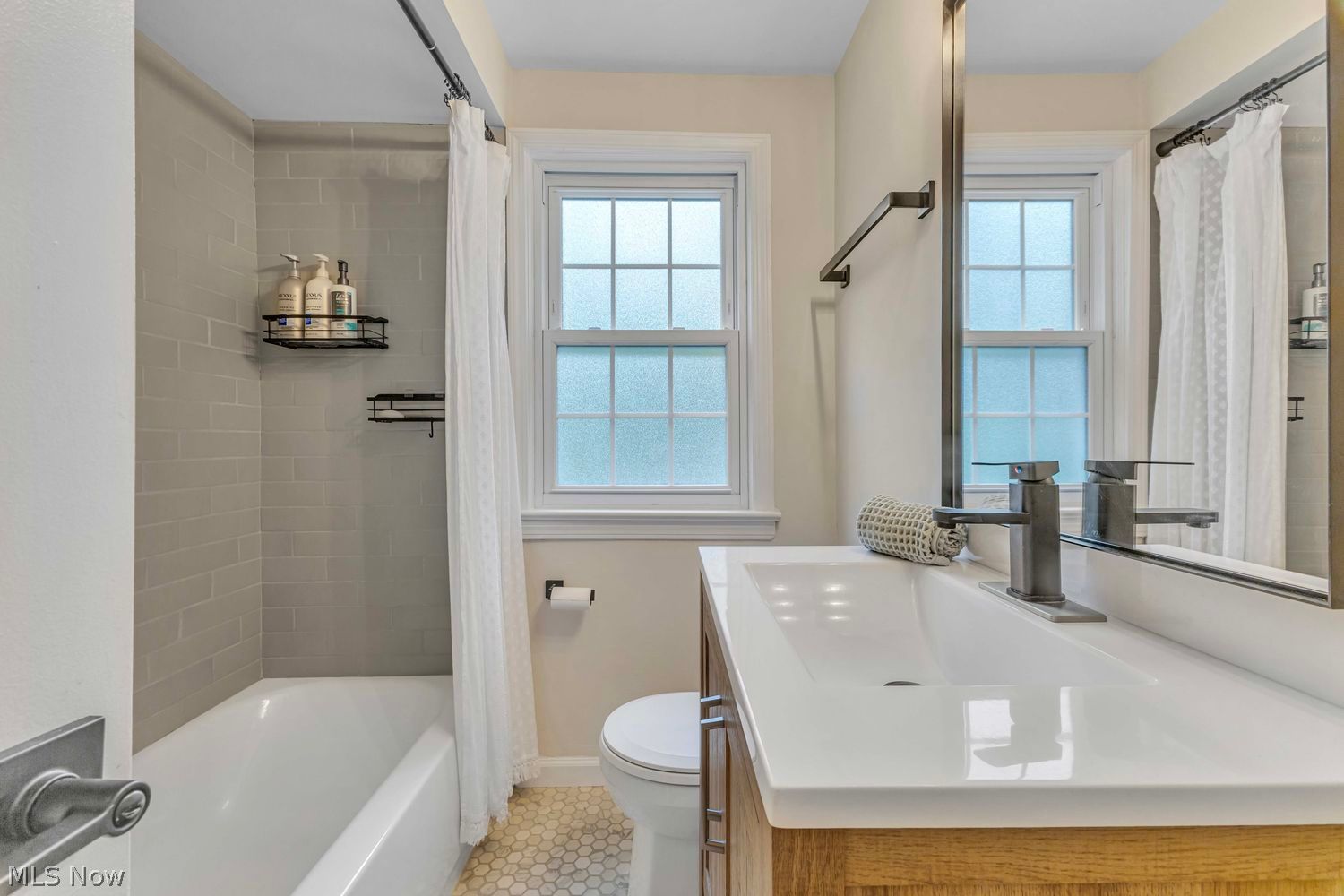 29008 Osborn Road Bay Village OH 44140