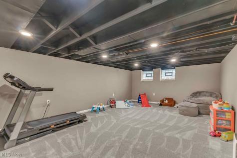 29008 Osborn Road Bay Village OH 44140