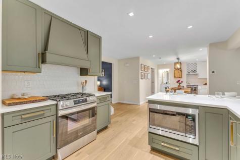 29008 Osborn Road Bay Village OH 44140