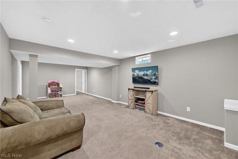 37502 Tail Feather Drive North Ridgeville OH 44039