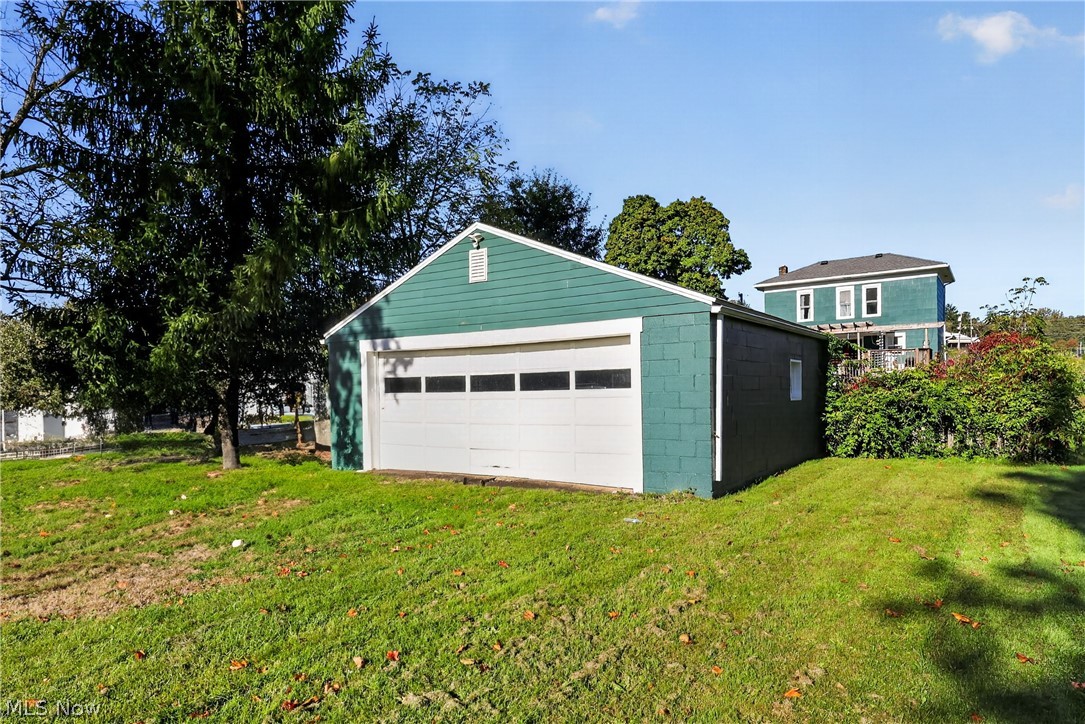 238 Lee Avenue Lisbon OH 44432