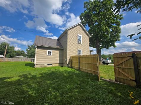 416 W Pennsylvania Avenue Sebring OH 44672
