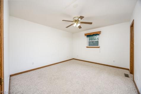 103 Creston Lane Marietta OH 45750