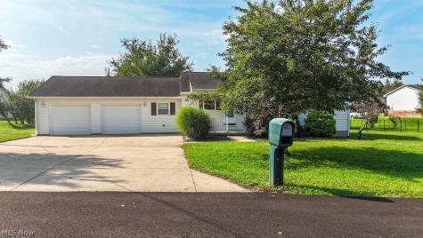 103 Creston Lane Marietta OH 45750