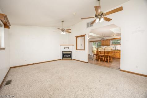 103 Creston Lane Marietta OH 45750