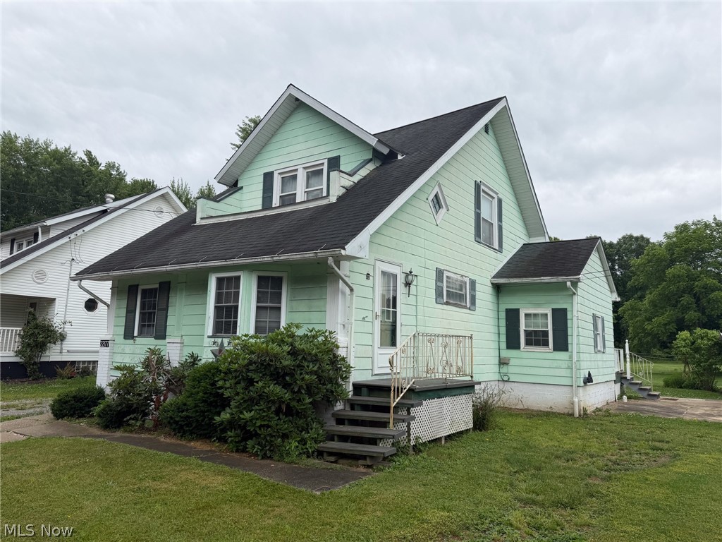 22177 Alden Avenue Alliance OH 44601