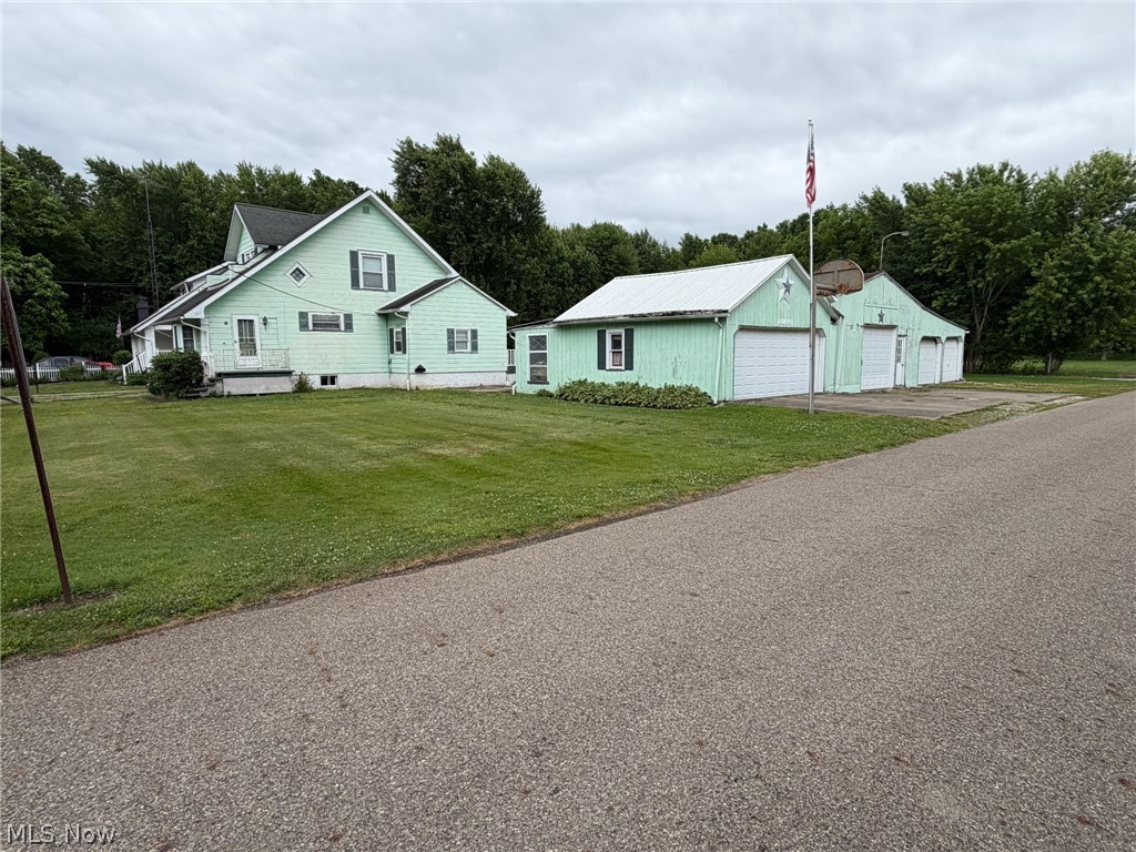 22177 Alden Avenue Alliance OH 44601