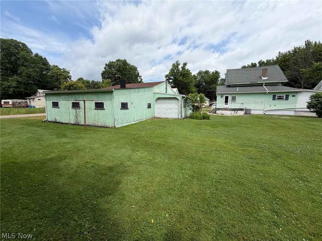 22177 Alden Avenue Alliance OH 44601