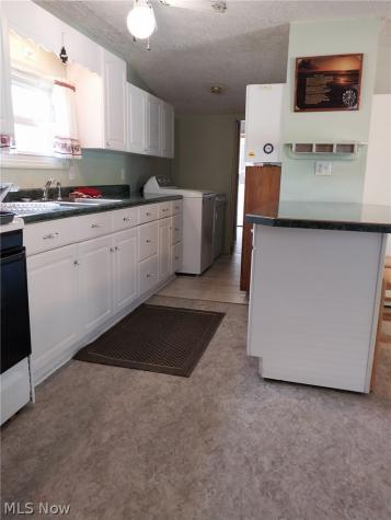 22177 Alden Avenue Alliance OH 44601