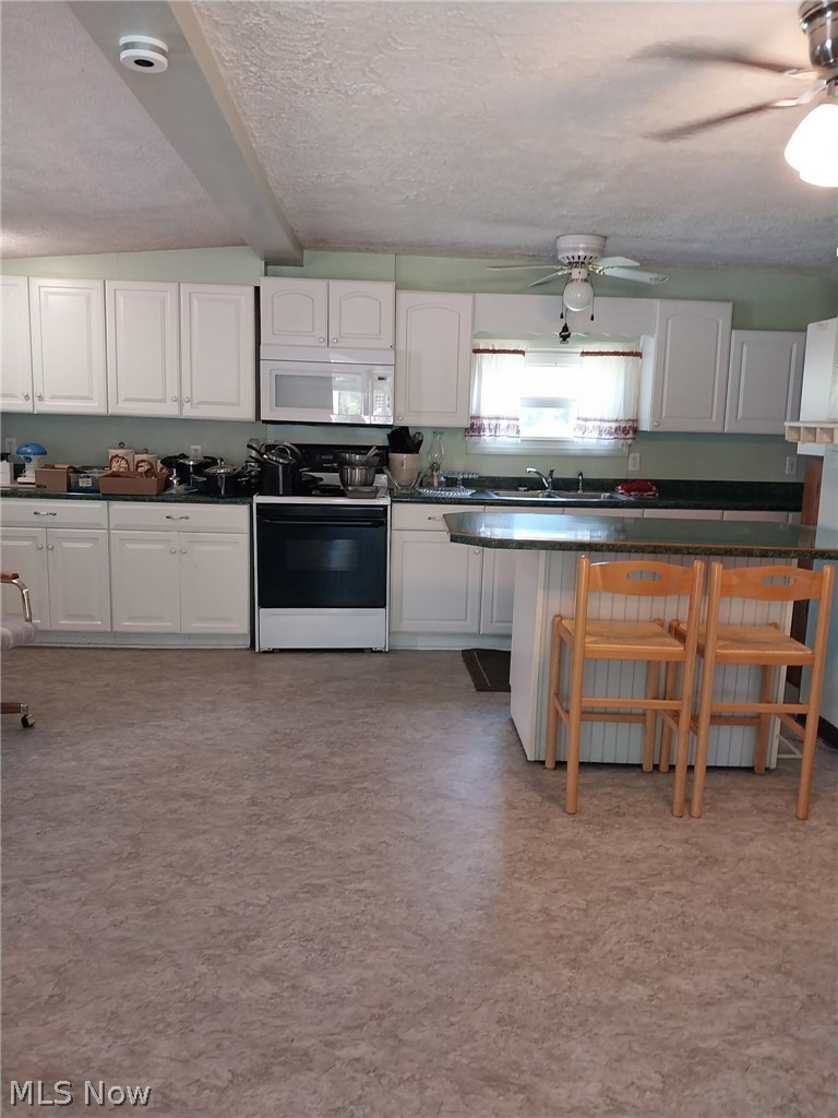 22177 Alden Avenue Alliance OH 44601