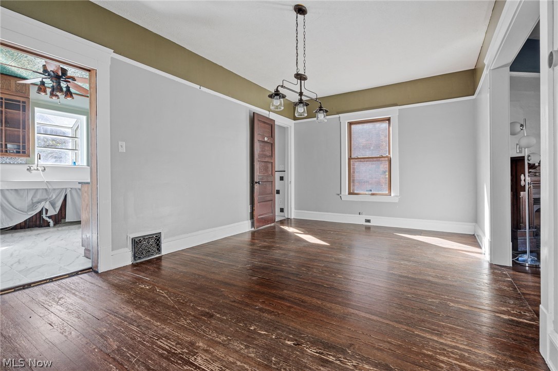 4209 Woodbine Avenue Cleveland OH 44113