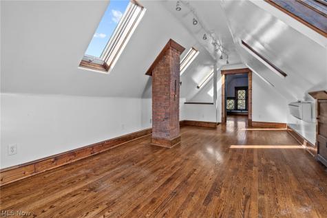 4209 Woodbine Avenue Cleveland OH 44113