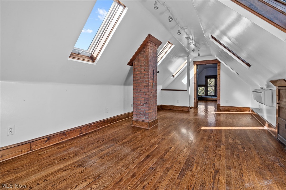 4209 Woodbine Avenue Cleveland OH 44113