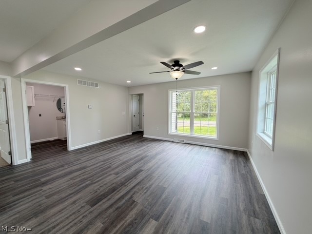 2193 E High Avenue New Philadelphia OH 44663