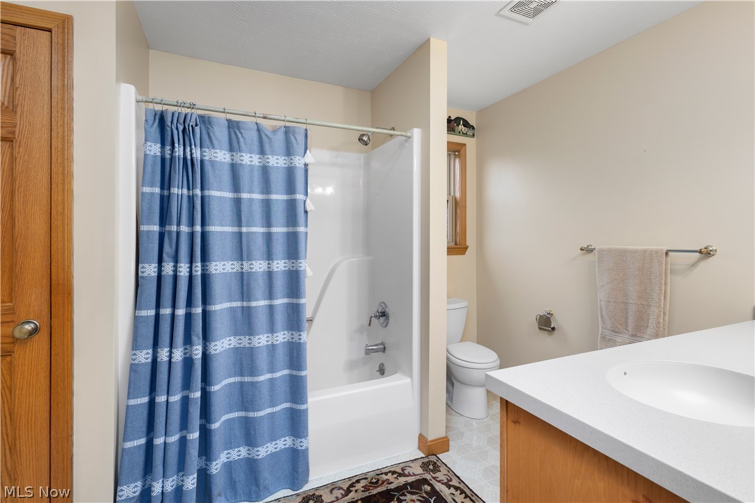 10909 Ruby Cambridge OH 43725
