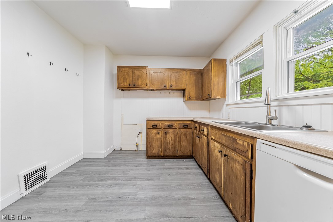 20180 Hillcrest Drive Euclid OH 44117