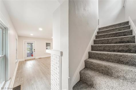 20180 Hillcrest Drive Euclid OH 44117