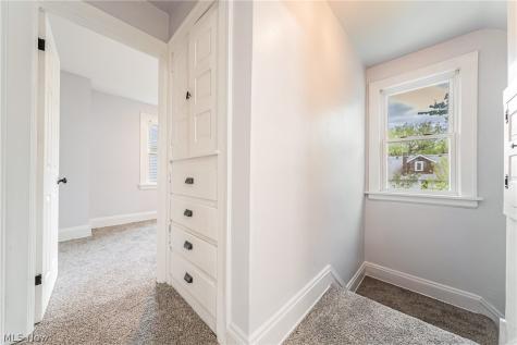 20180 Hillcrest Drive Euclid OH 44117
