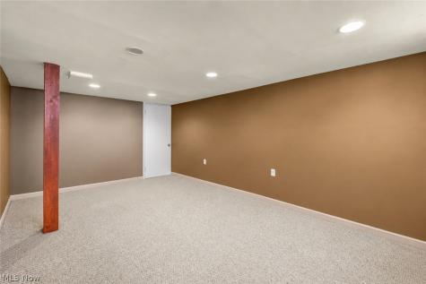 4266 Grannis Road Fairview Park OH 44126