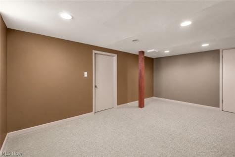 4266 Grannis Road Fairview Park OH 44126