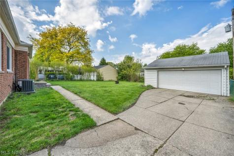 4266 Grannis Road Fairview Park OH 44126