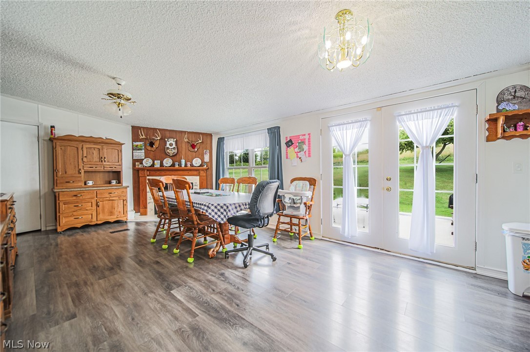 9182 Berry Road Kensington OH 43986