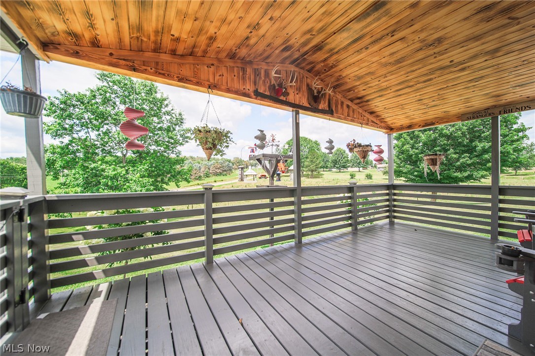 9182 Berry Road Kensington OH 43986