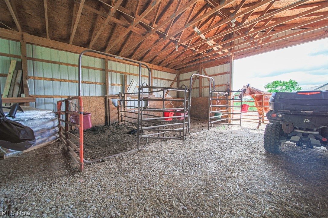 9182 Berry Road Kensington OH 43986
