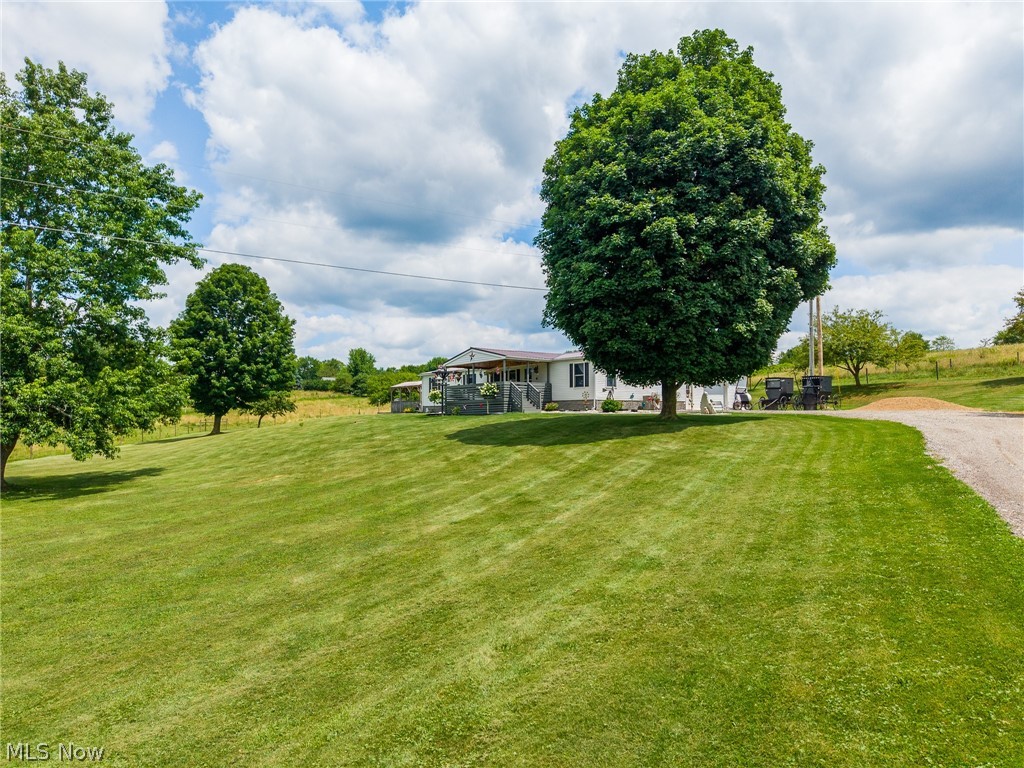9182 Berry Road Kensington OH 43986