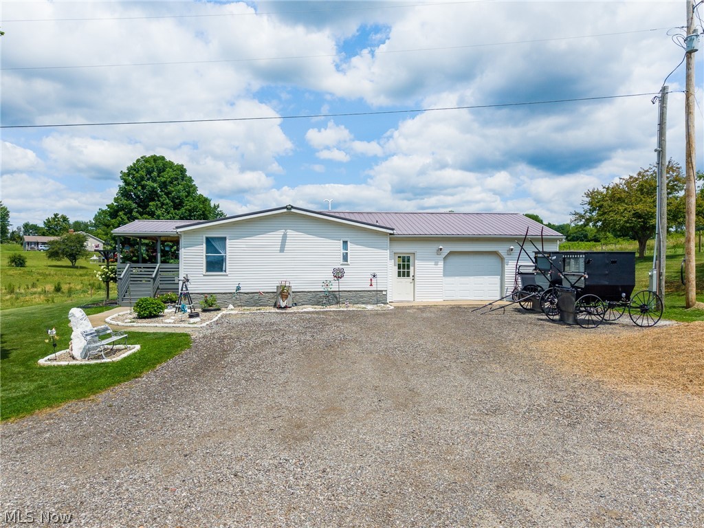 9182 Berry Road Kensington OH 43986