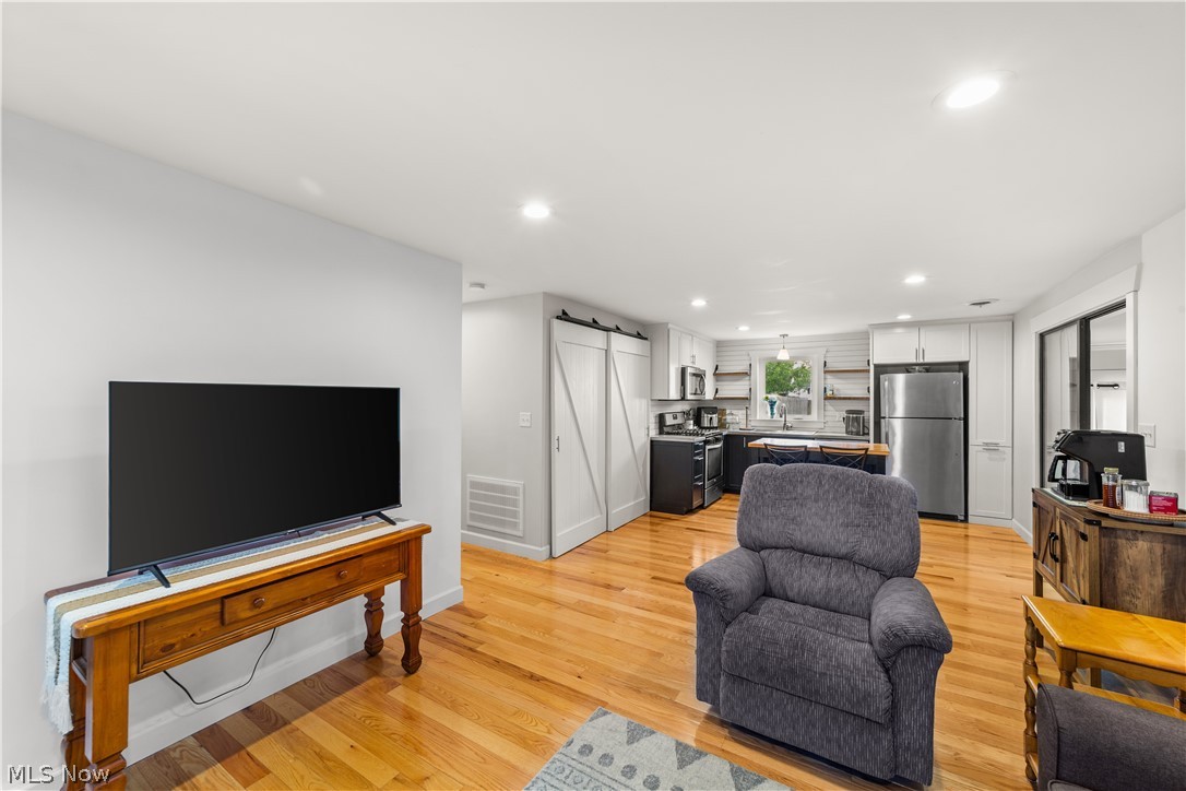1162 Adams Street Vermilion OH 44089