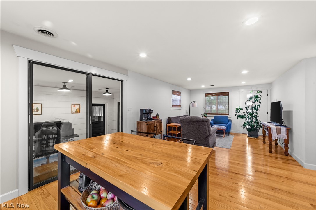 1162 Adams Street Vermilion OH 44089